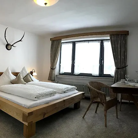 Konukevi Gaestehaus Pointner 3*