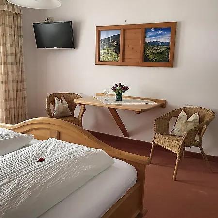 Konukevi Gaestehaus Pointner